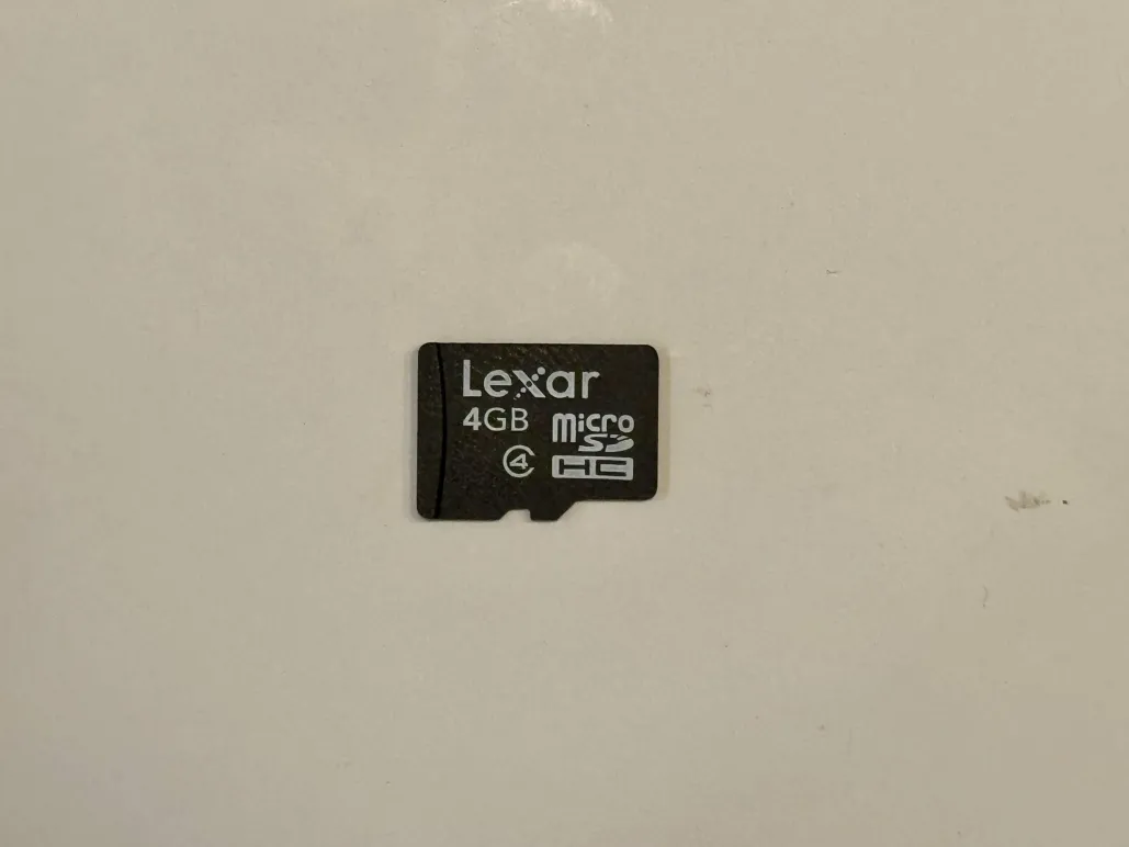 lexar 4gb microsd card